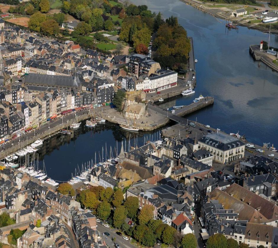 Le Key West Honfleur Exterior foto